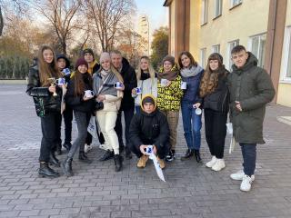 Молодь Кам’янського провела спортивний квест, приурочений Дню Гідності та Свободи